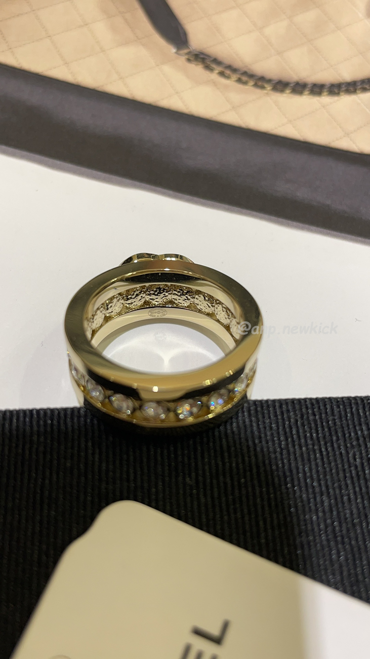 Chanel Hollowed Out Rhinestone Gold Cc Ring (2) - www.newkick.org